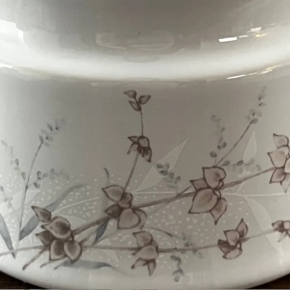 Noritake Stoneware Sugar Bowl with Lid Woodstock Pattern Floral